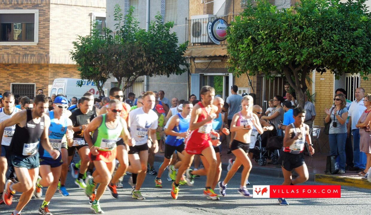 1354_30-dscn2508v2_san_miguel_de_salinas_runners